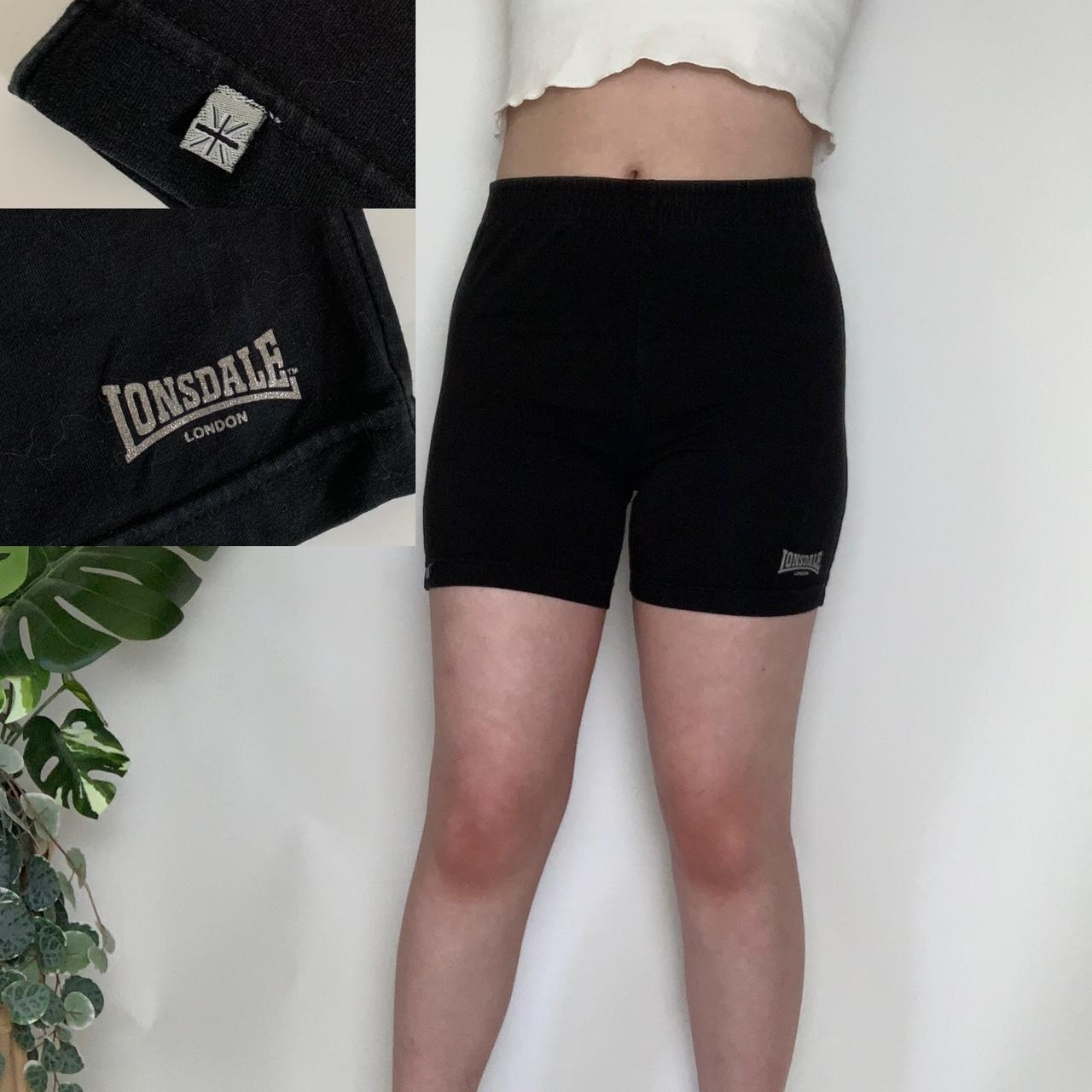Vintage y2k Lonsdale stretchy cycling shorts