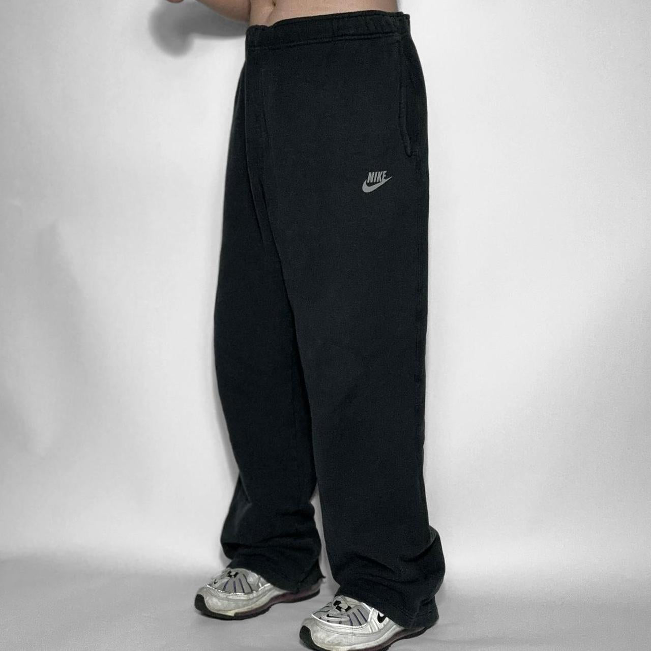 2000s NIKE wide silhouette sweat easy pants . SOLD