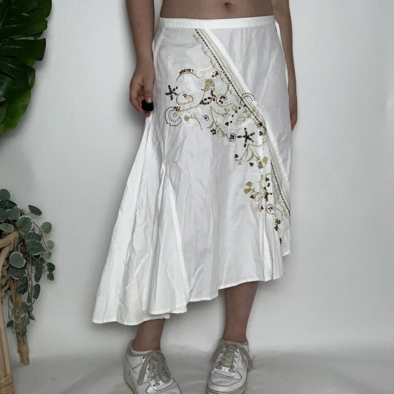 HOLIDAY HEATWAVE 🌴 Embroidered vintage y2k fairycore white skirt