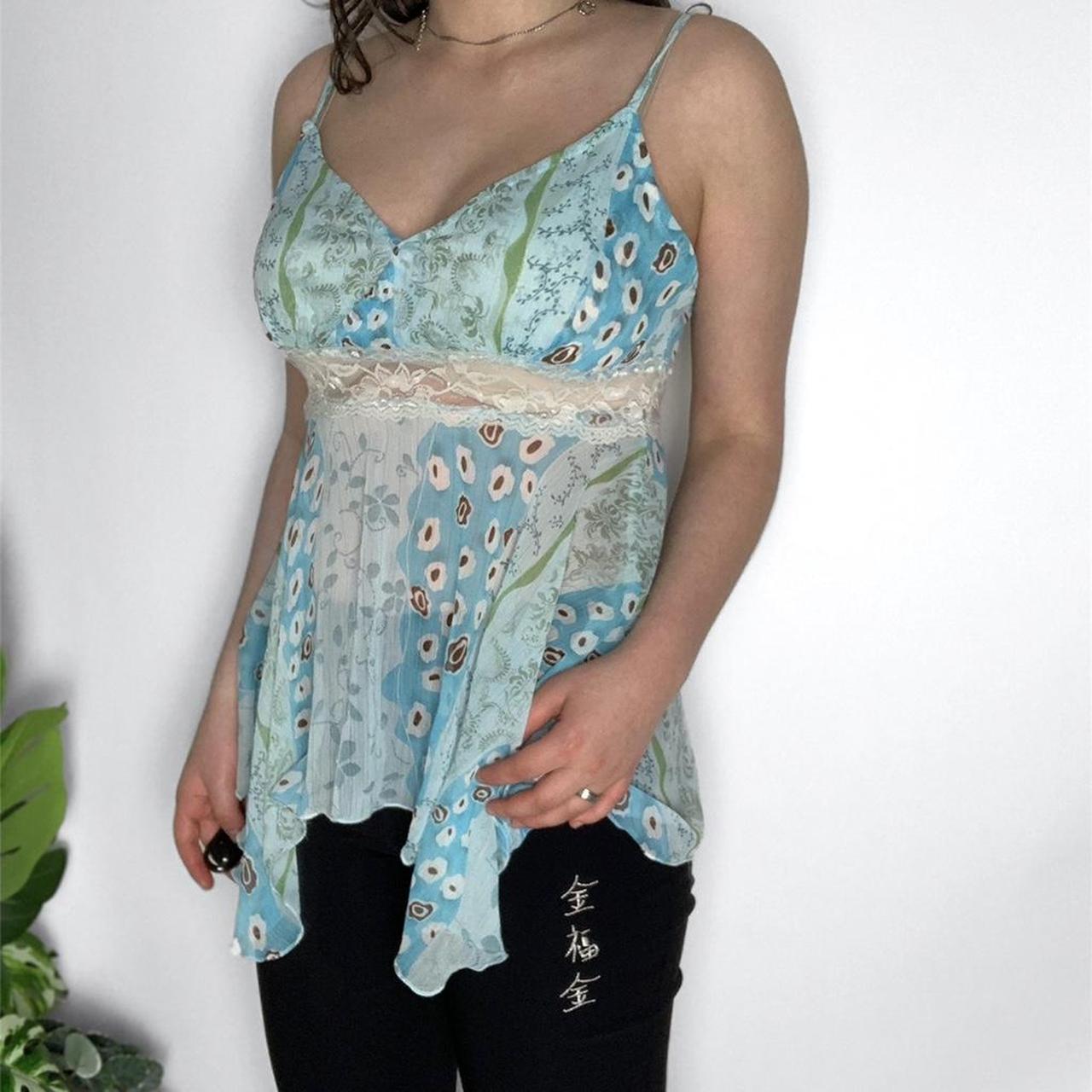 Vintage fairycore y2k crepe floral v-neck waterfall top