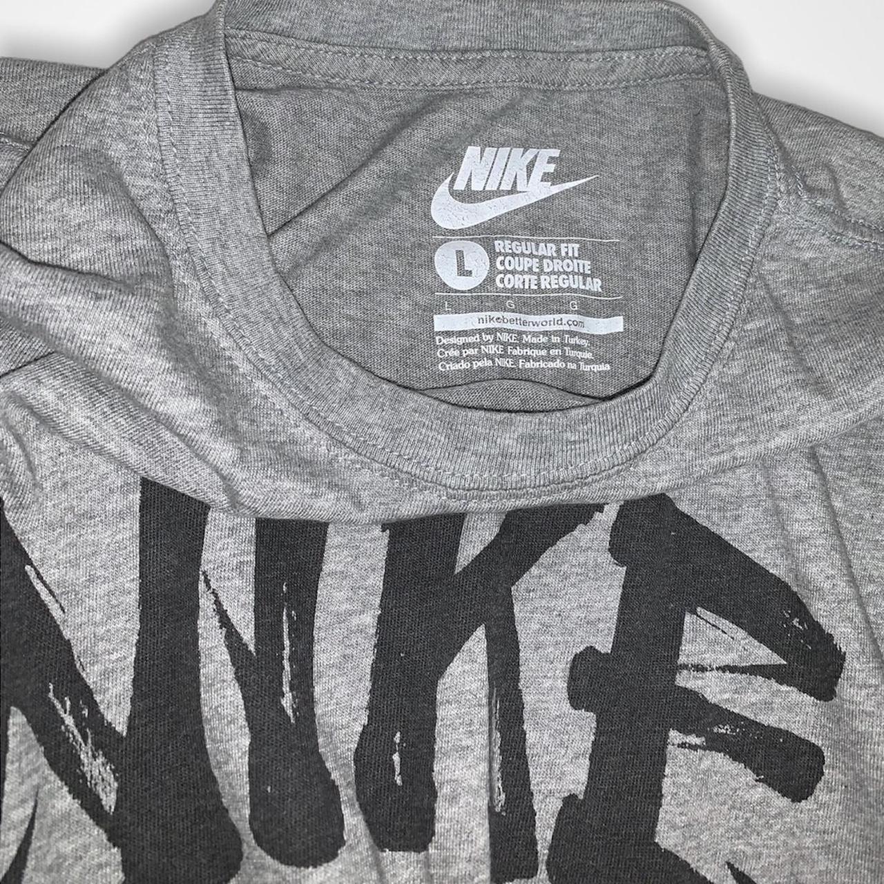 Nike vintage 90s grey graphic logo oversized tee