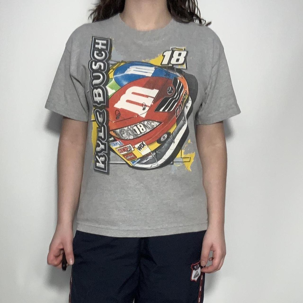 Vintage 90s NASCAR x Kyle Busch M&M graphic printed t-shirt