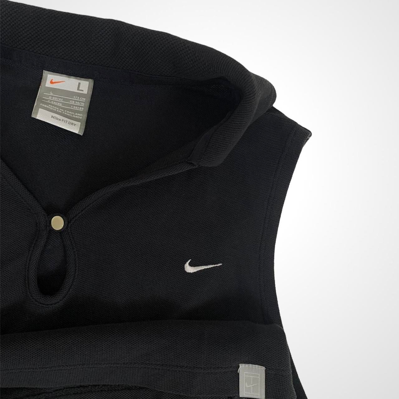Nike vintage unisex keyhole sleeveless collared polo shirt