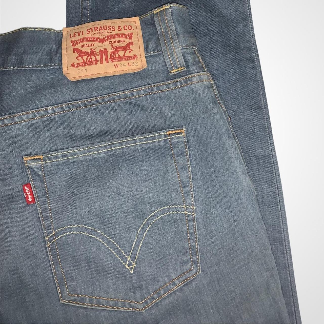Levi’s vintage 90s blue mid wash denim straight leg jeans
