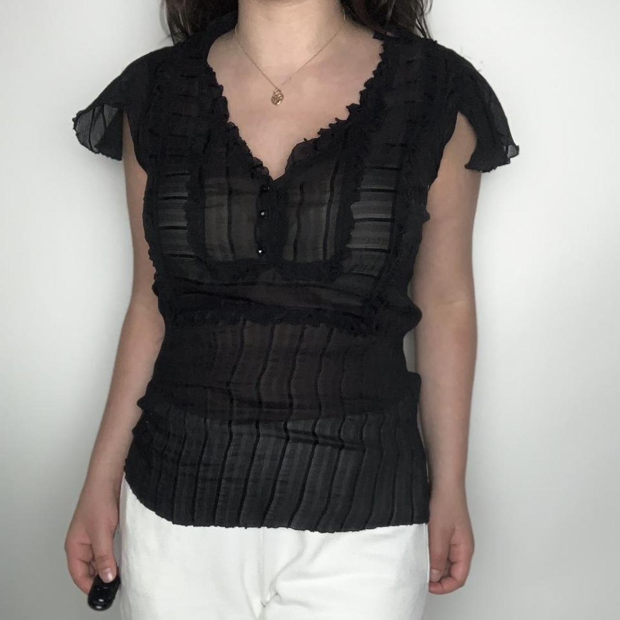 Y2K COOL GIRL 🧞‍♀️ vintage y2k black mesh frilly button-up t-shirt