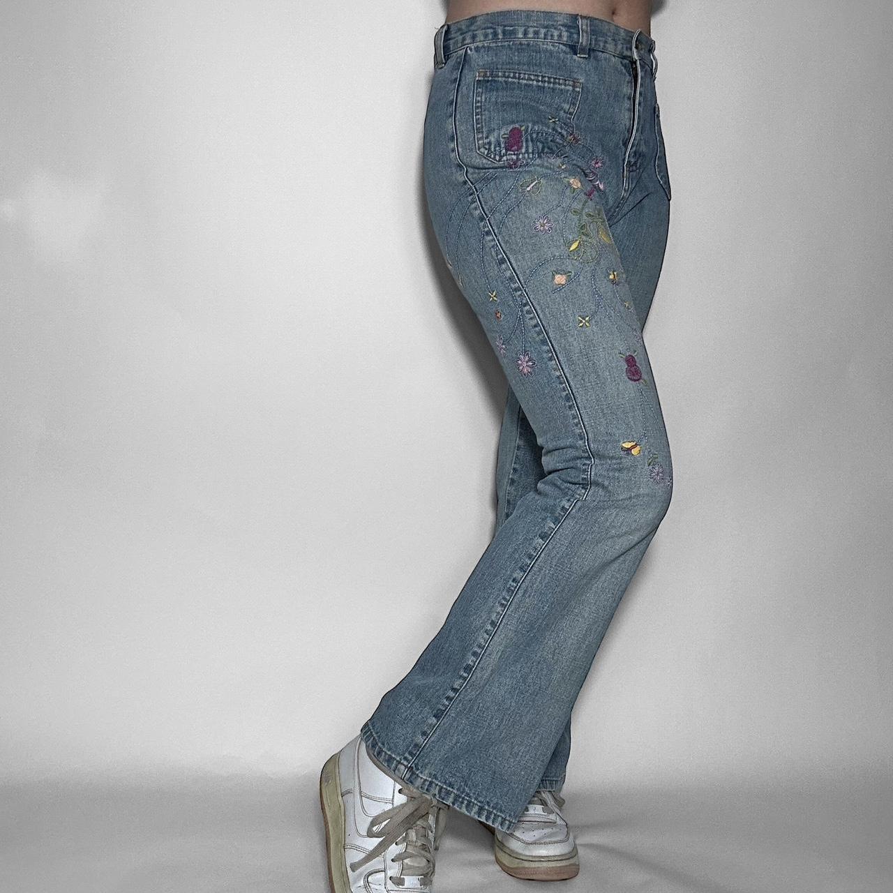 Vintage y2k embroidered light wash bootcut jeans