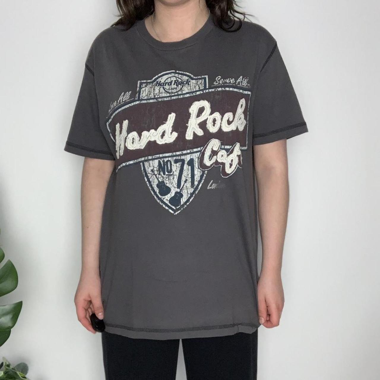 Hard Rock Cafe vintage hiphop 90’s graffiti print t-shirt