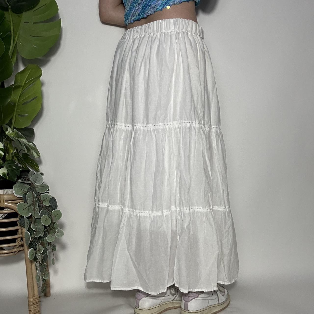Vintage 90s floaty boho 90s fairycore white tiered maxi skirt