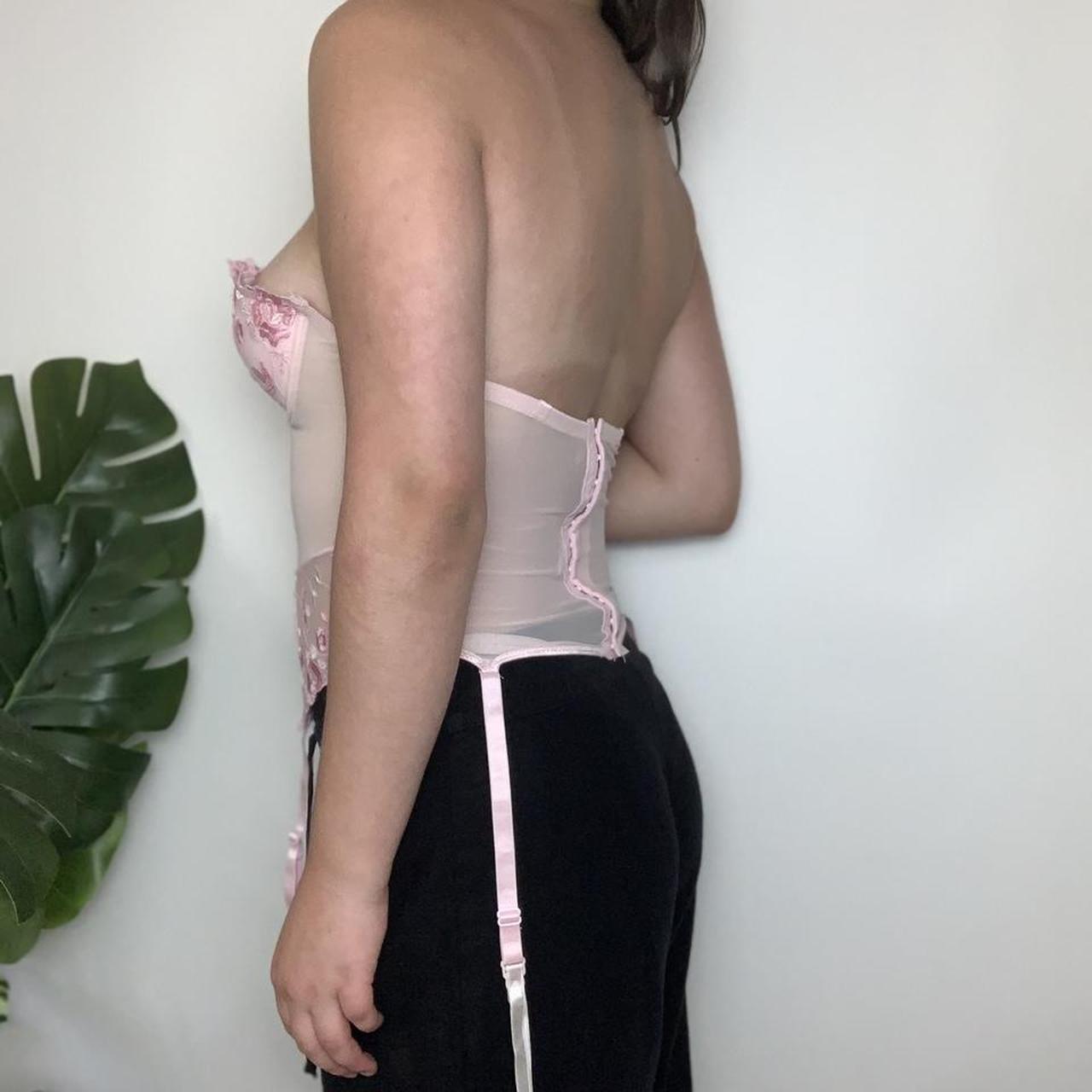Baby pink and white vintage 90s/y2k floral mesh corset top