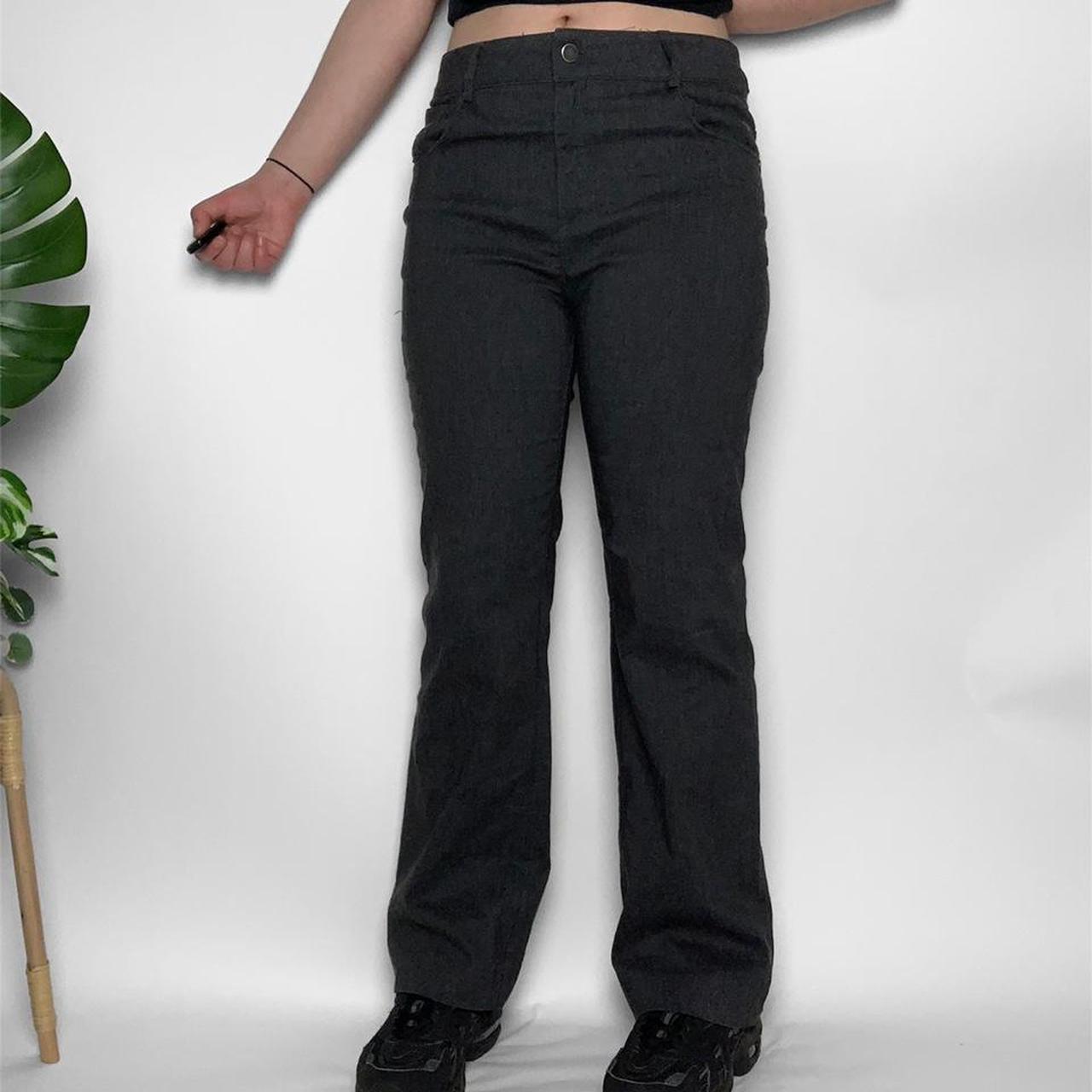 The cutest vintage y2k grey bootcut trousers