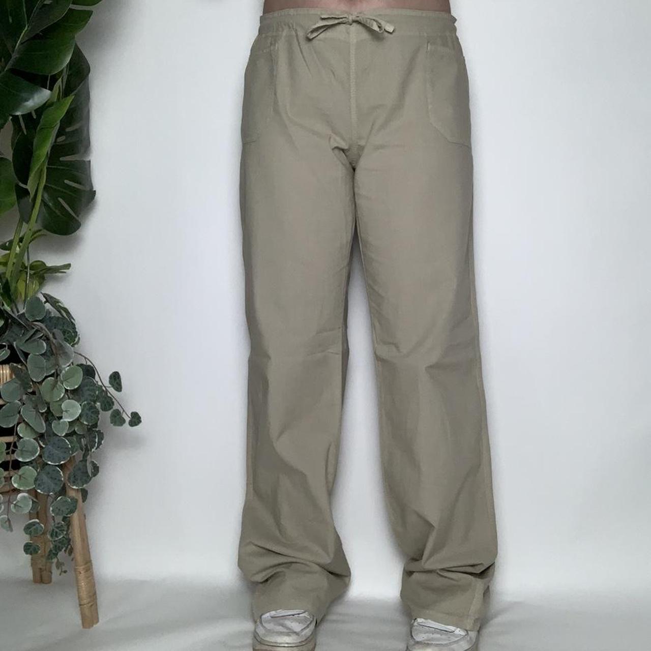 Y2K COOL GIRL 🧞‍♀️ vintage 90s tan cargo trousers